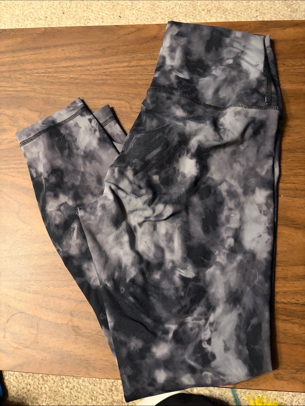 90 Degree By Reflex Black and Gray Tie-Dye Leggings